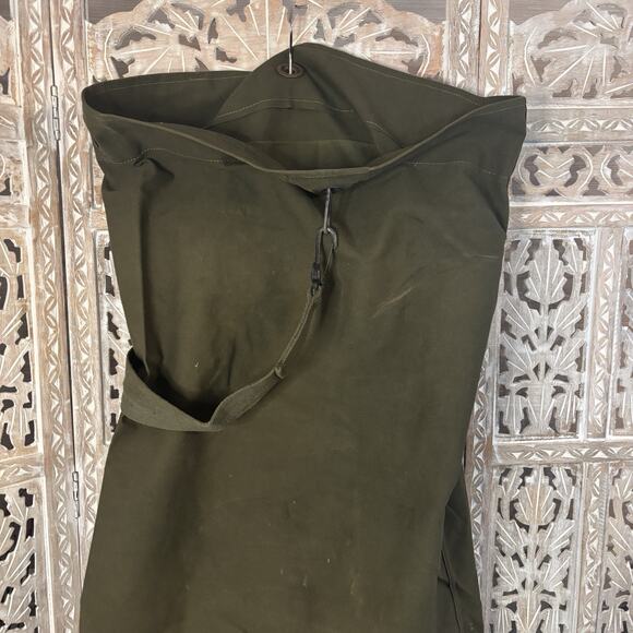 Vietnam War USAF Green Canvas Duffle Bag Granddad Named Original 1960's EXC COND - Picture 4 of 11